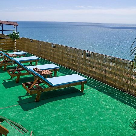 Sea View Apartments Odessa Luaran gambar